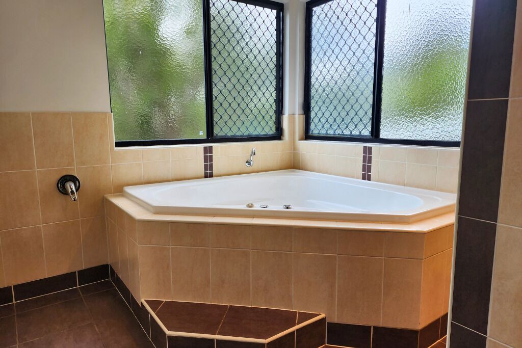 Photo of Bathroom in Kingfisher Bay