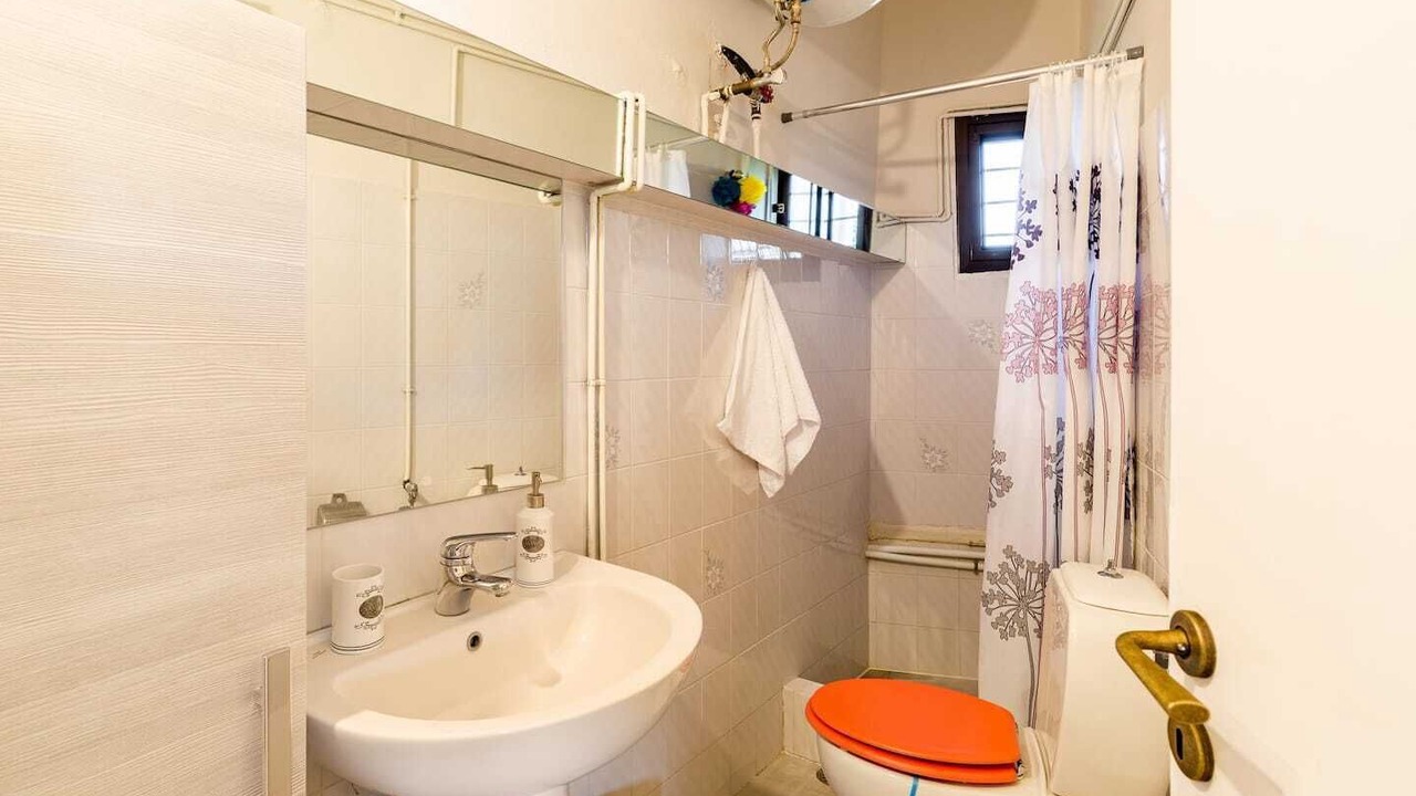 Photo of Bathroom in Vrahati