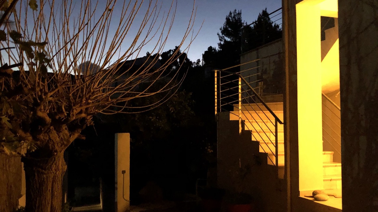 Photo of Outdoor in Platana
