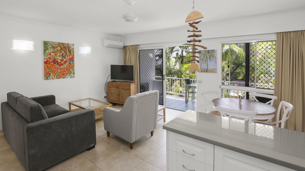 Photo of Livingroom in Clifton Beach