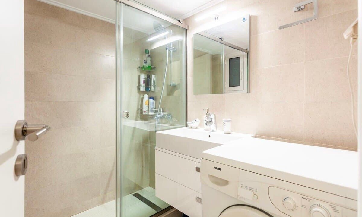 Photo of Bathroom in Ilisia