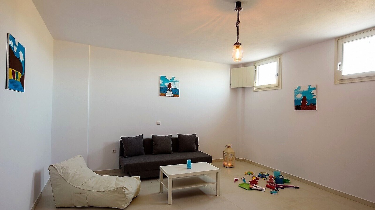Photo of Livingroom in Drios