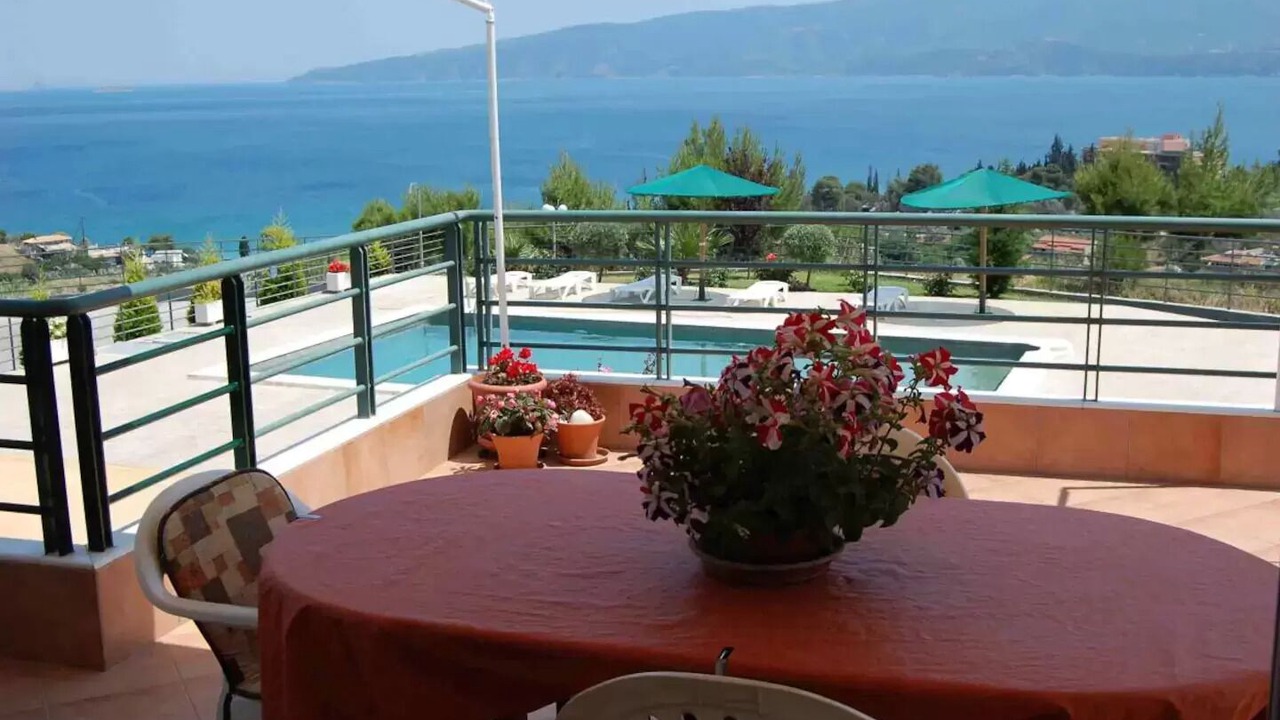 Photo of Outdoor in Isthmia