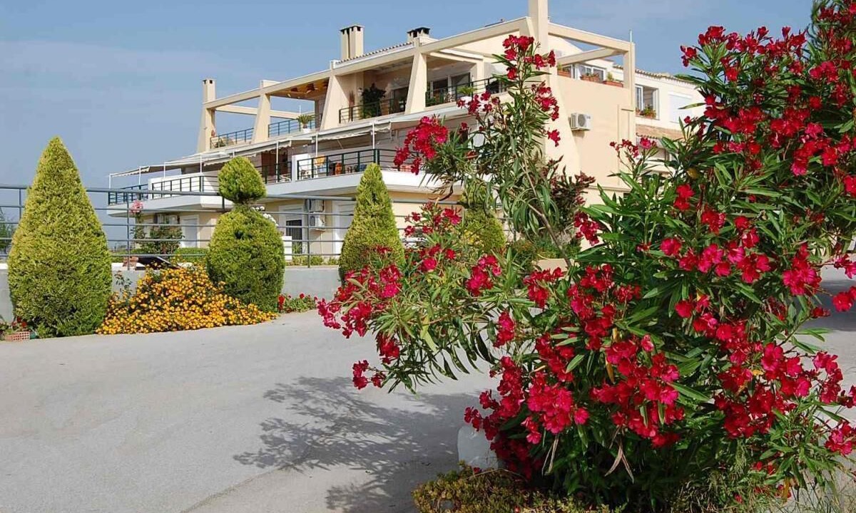 Photo of Outdoor in Isthmia