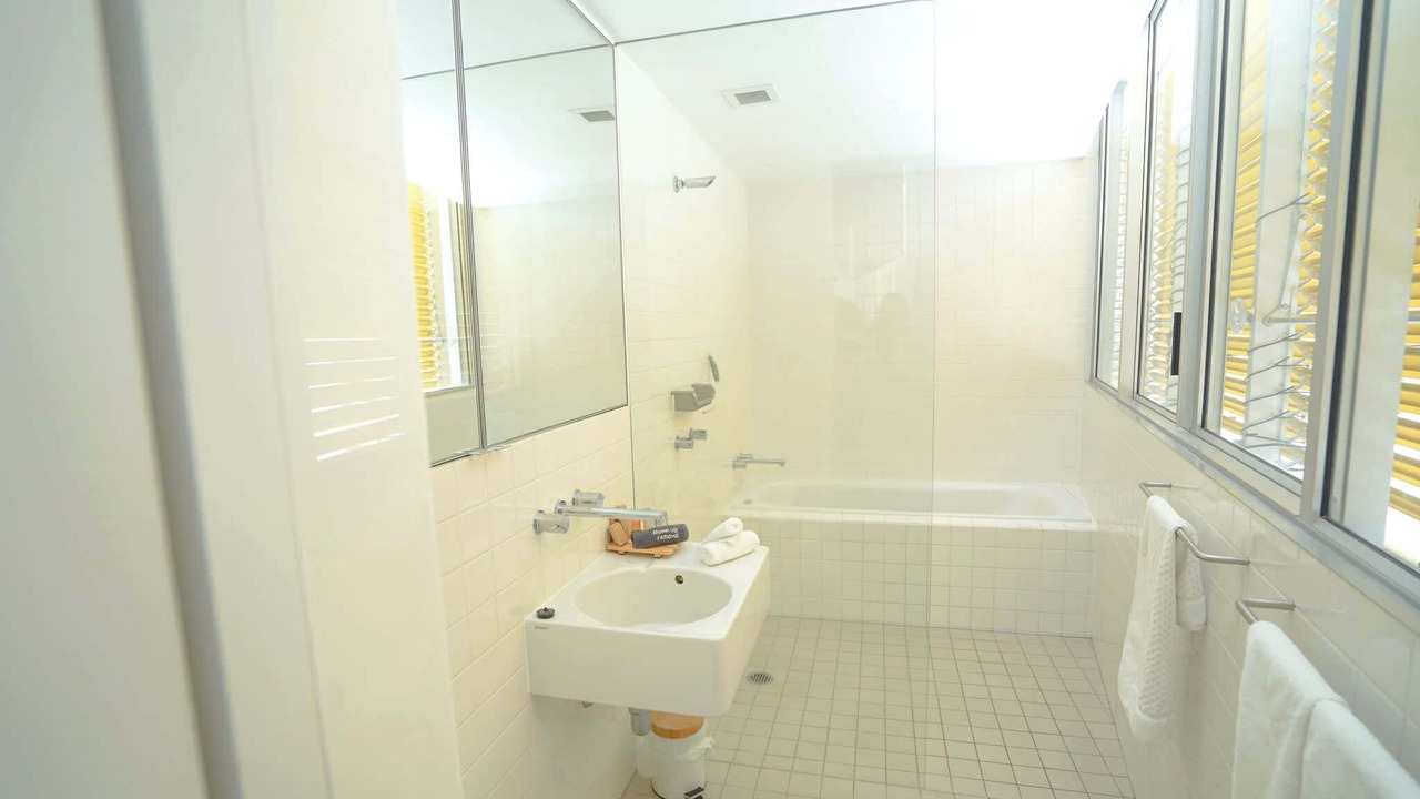 Photo of Bathroom in Broadbeach