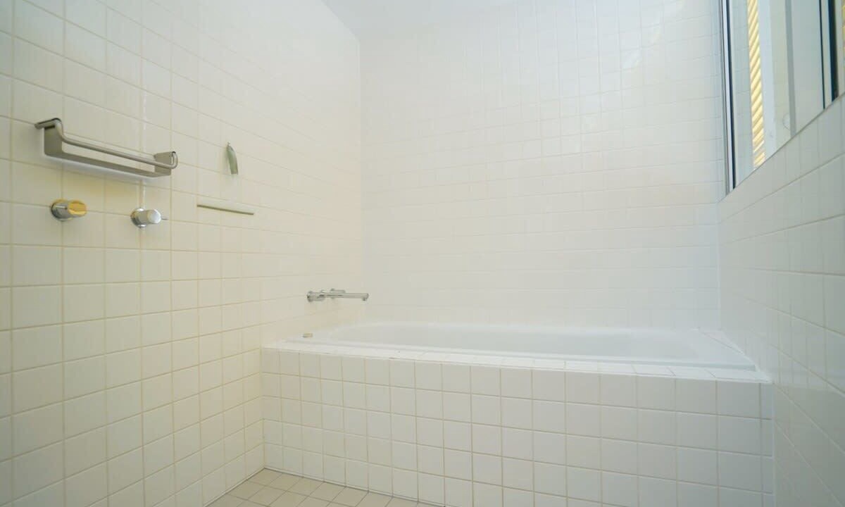 Photo of Bathroom in Broadbeach