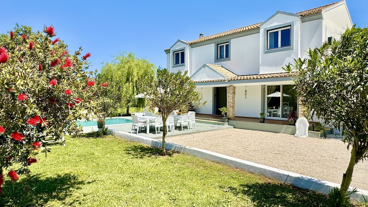 Photo of Outdoor in Velonades