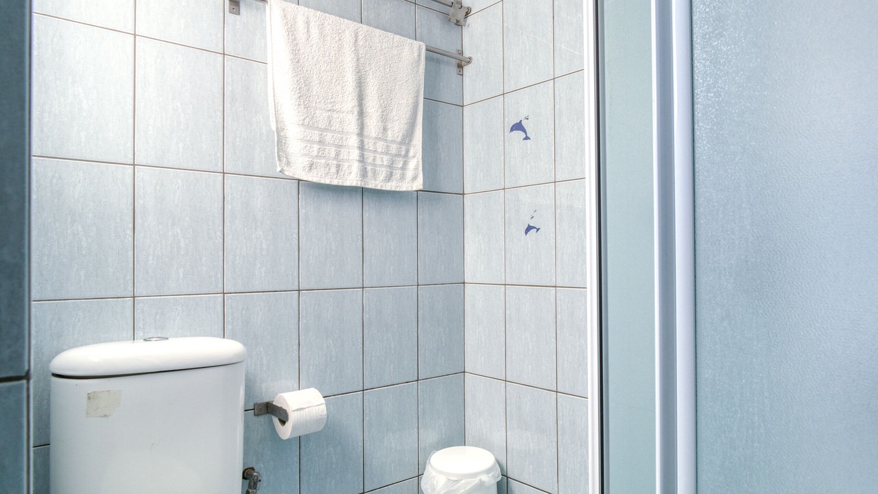 Photo of Bathroom in Ampelokipoi