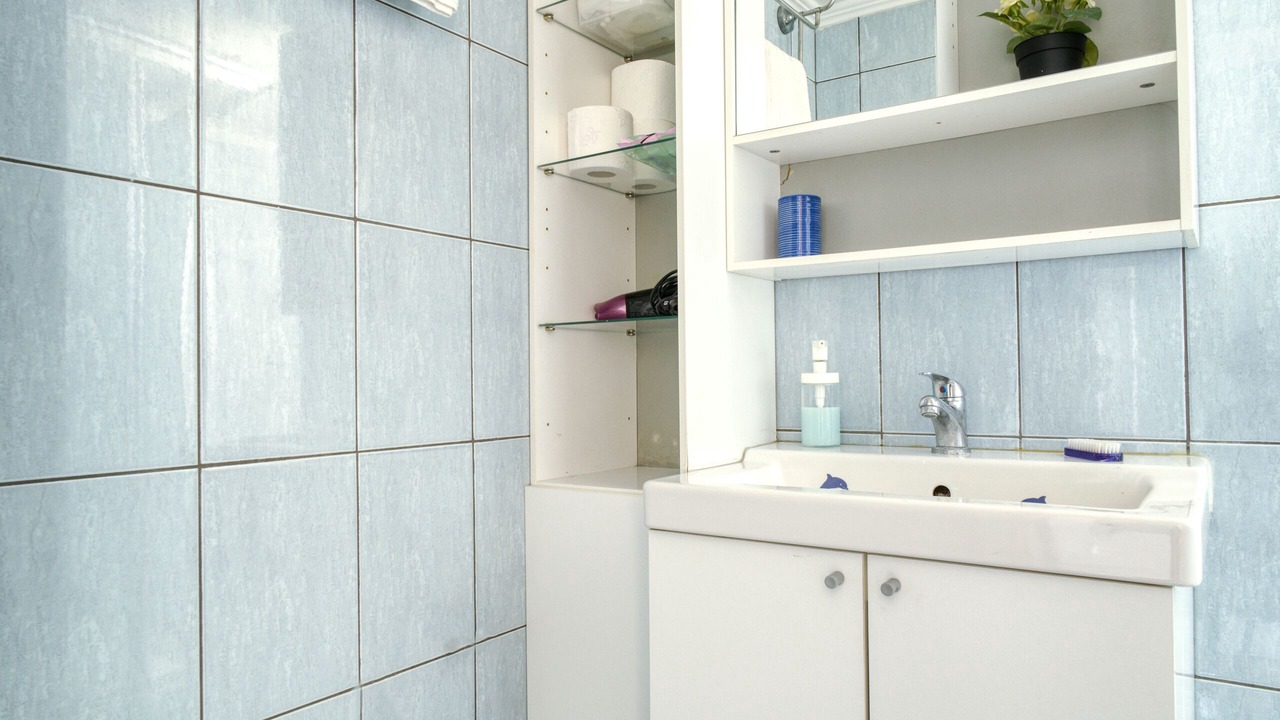 Photo of Bathroom in Ampelokipoi