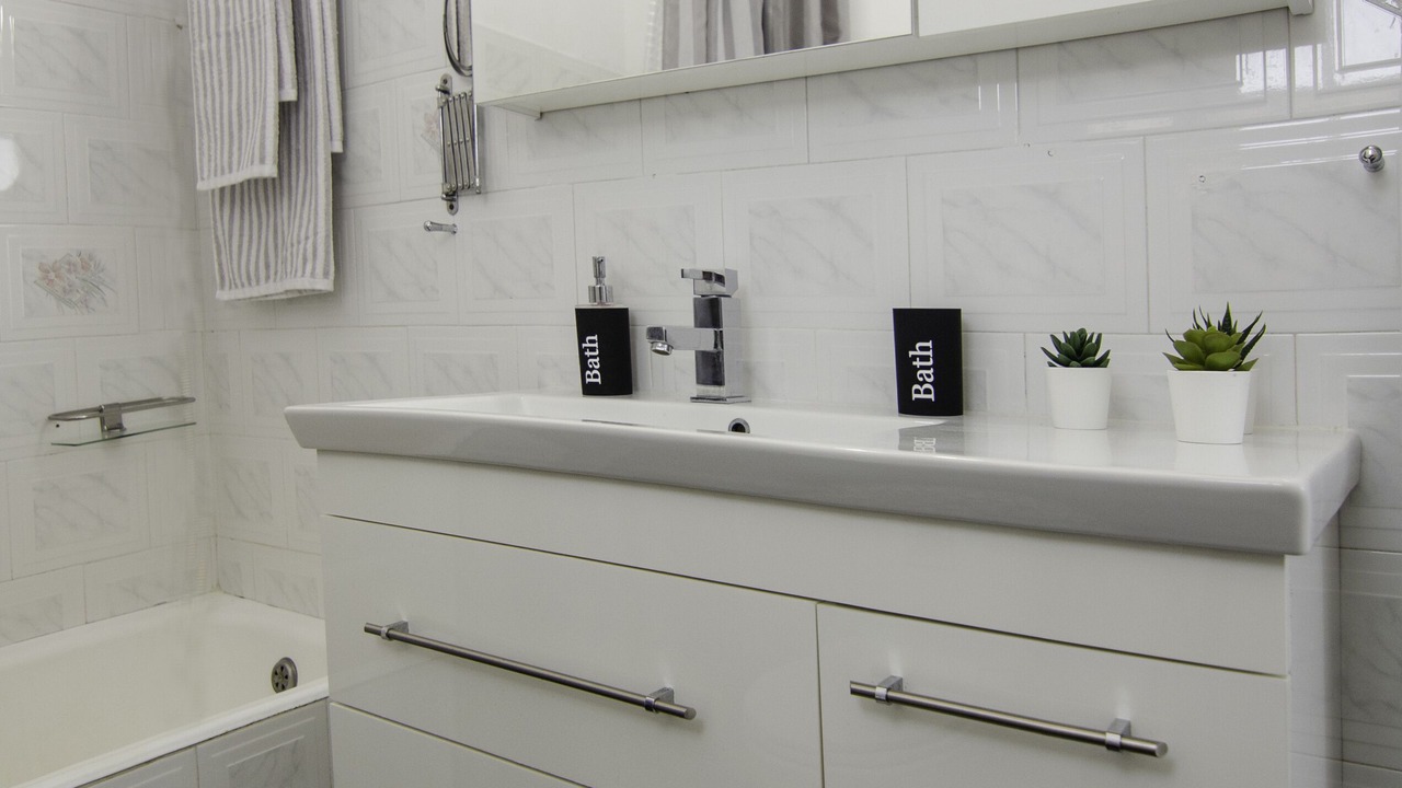 Photo of Bathroom in Ios