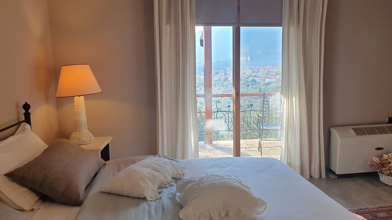 Photo of Bedroom in Kato Pedina