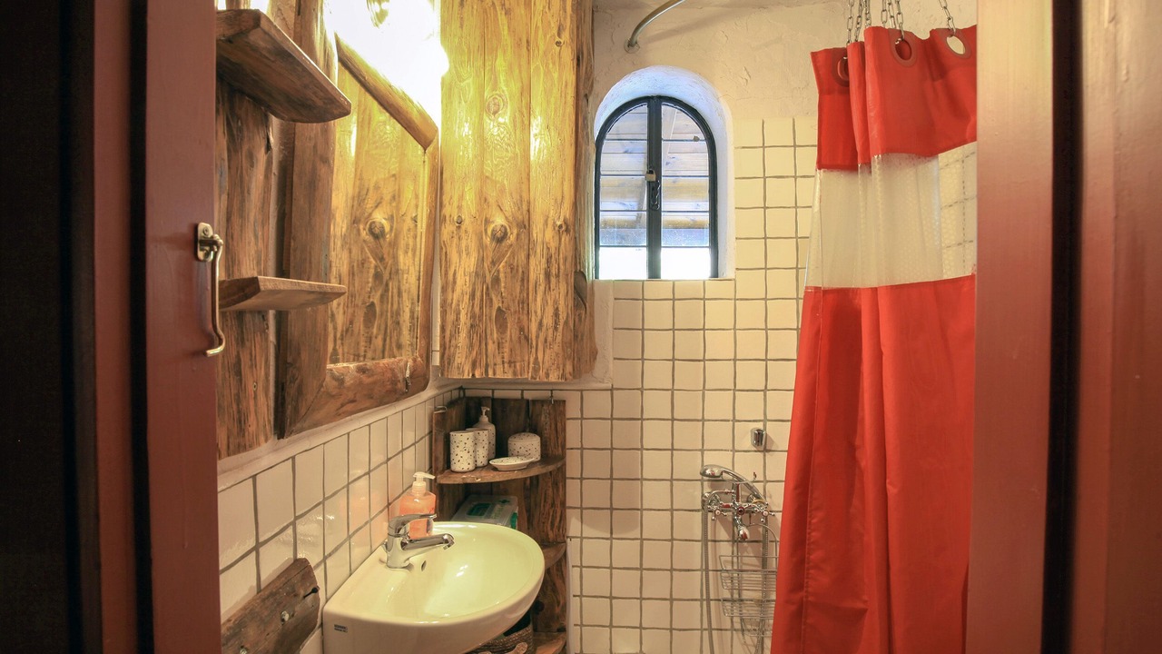 Photo of Bathroom in Eptalofos
