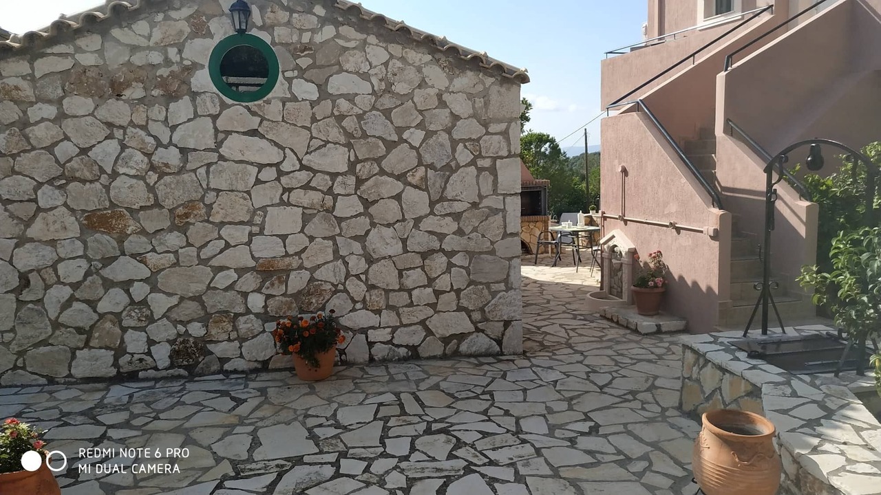 Photo of Outdoor in Razata