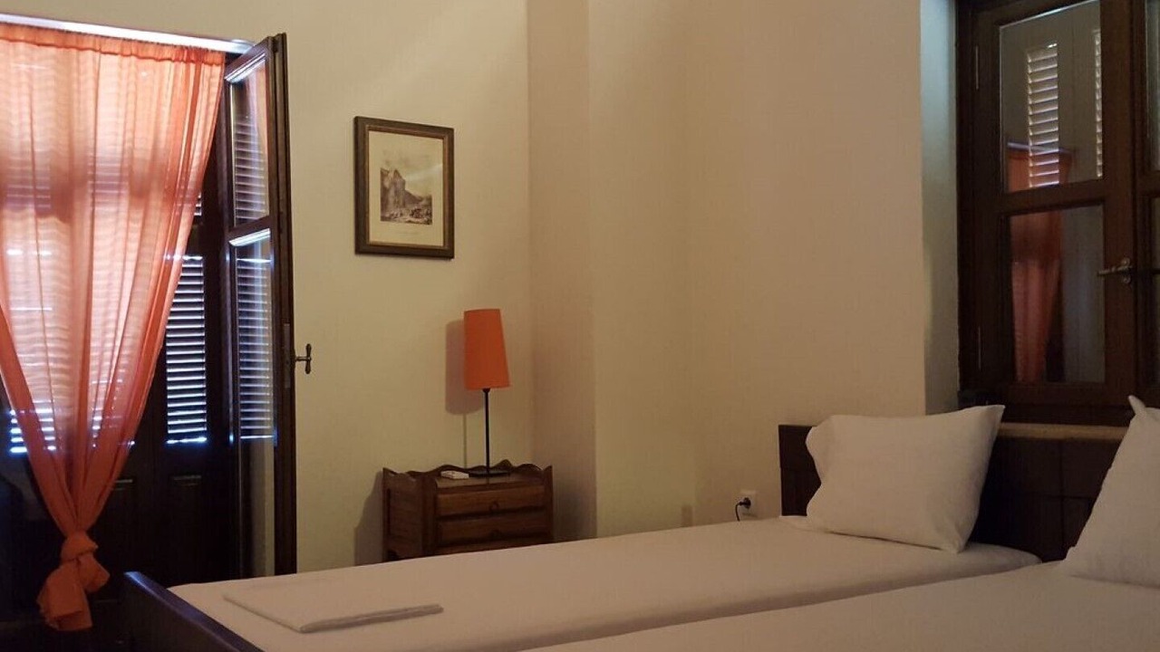 Photo of Bedroom in Lefktron