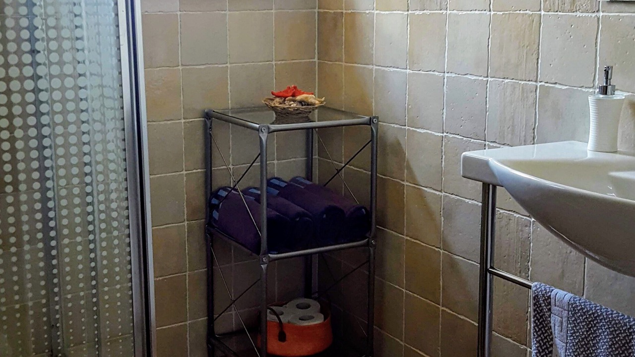 Photo of Bathroom in Lefktron