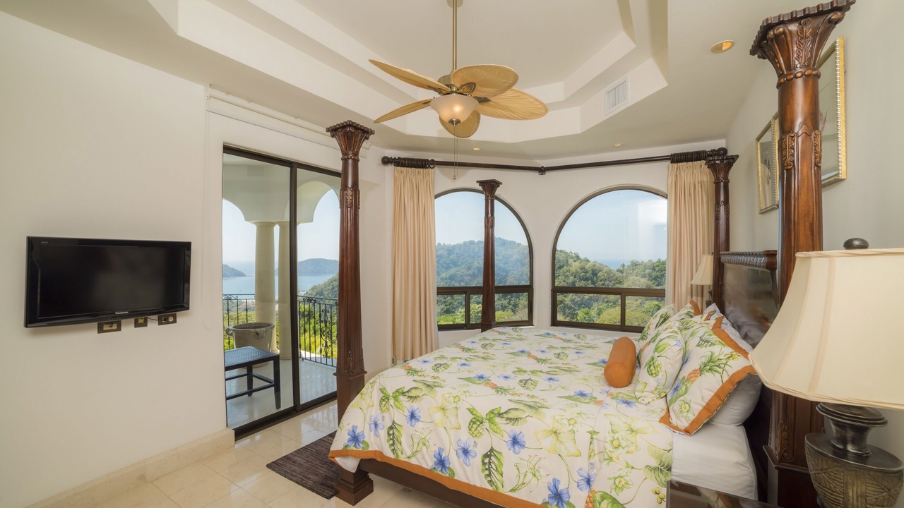 Photo of Bedroom in Jaco