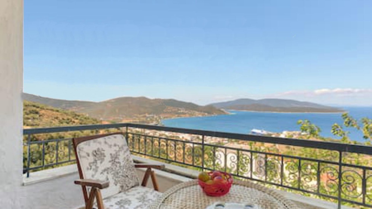 Photo of Patio Balcony in Marmari