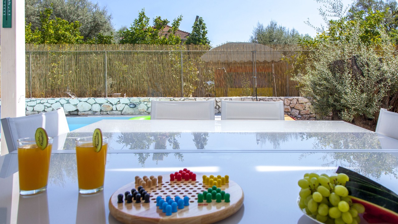 Photo of Outdoor in Mikros Gialos