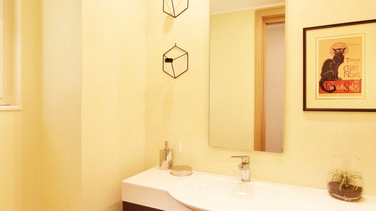 Photo of Bathroom in Elliniko