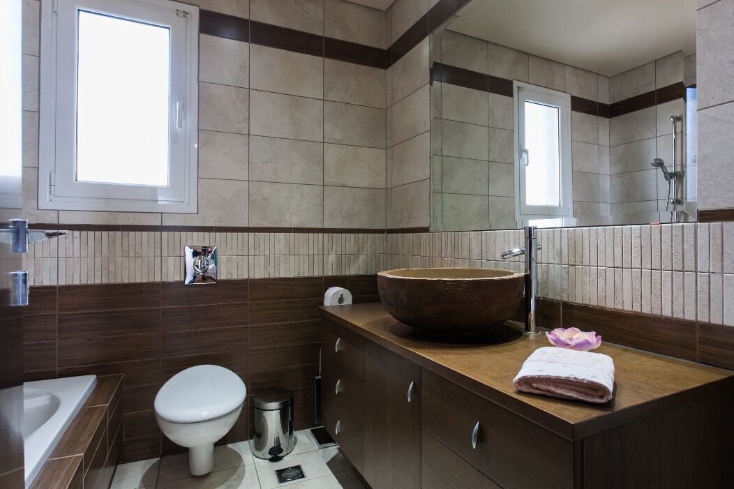 Photo of Bathroom in Kalyvia Thorikou
