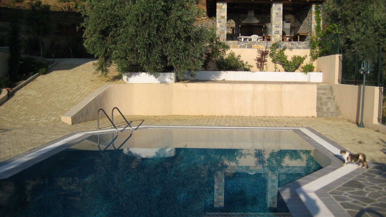 Photo of Outdoor in Sourpi