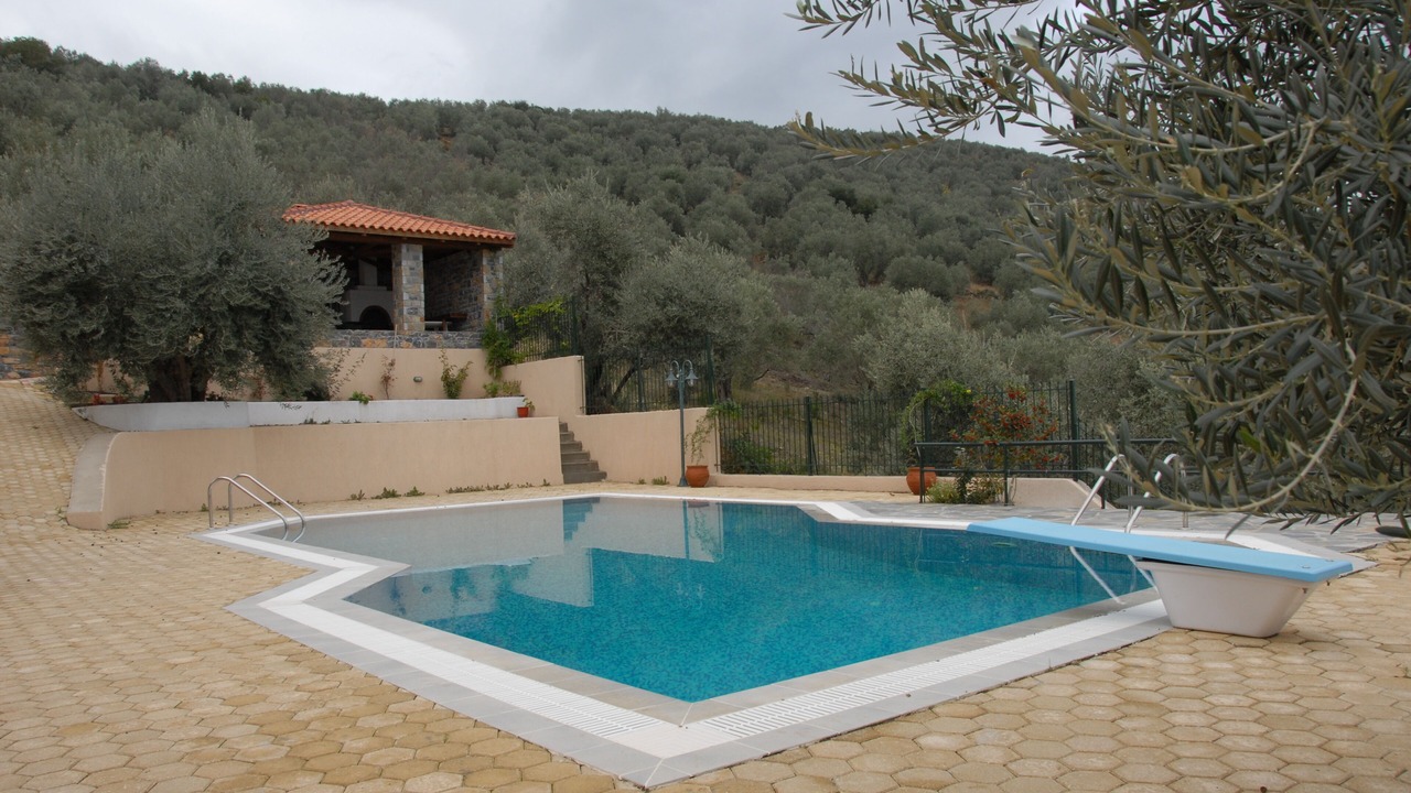 Photo of Outdoor in Sourpi
