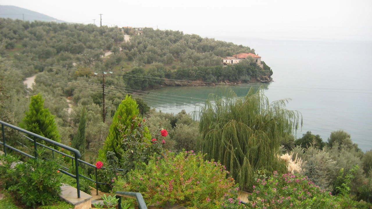 Photo of Outdoor in Sourpi