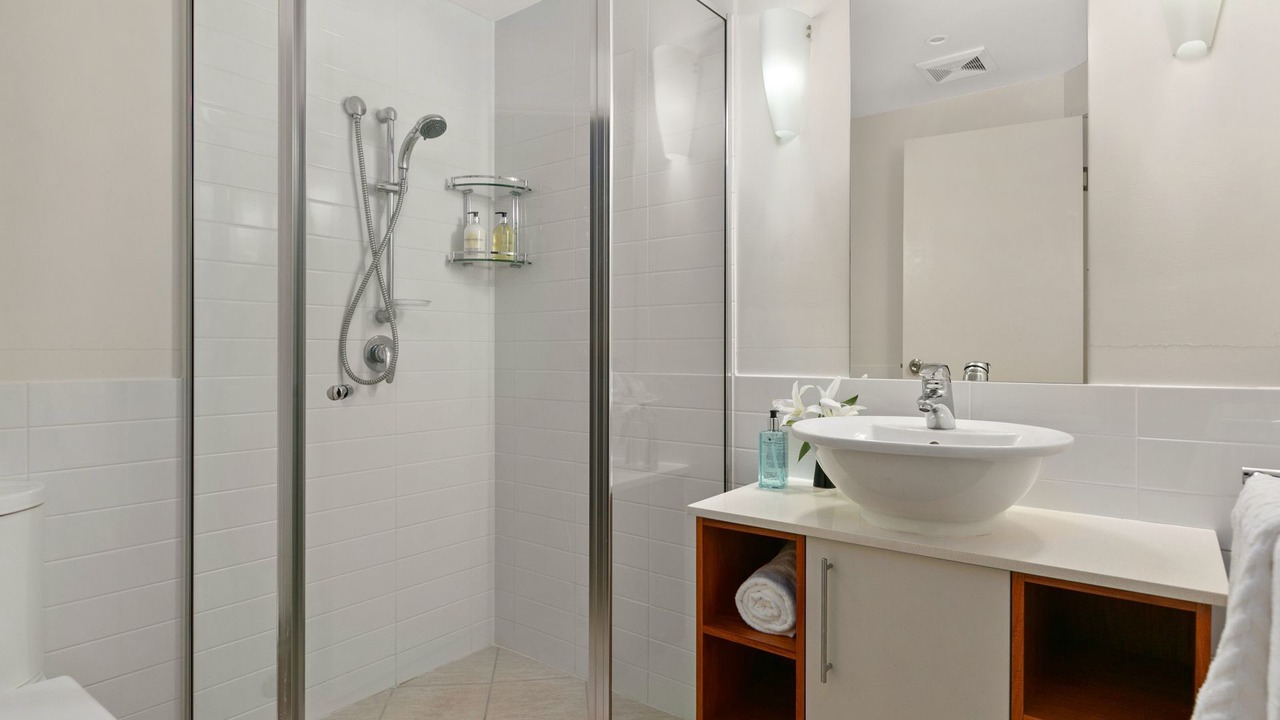 Photo of Bathroom in Yorkeys Knob