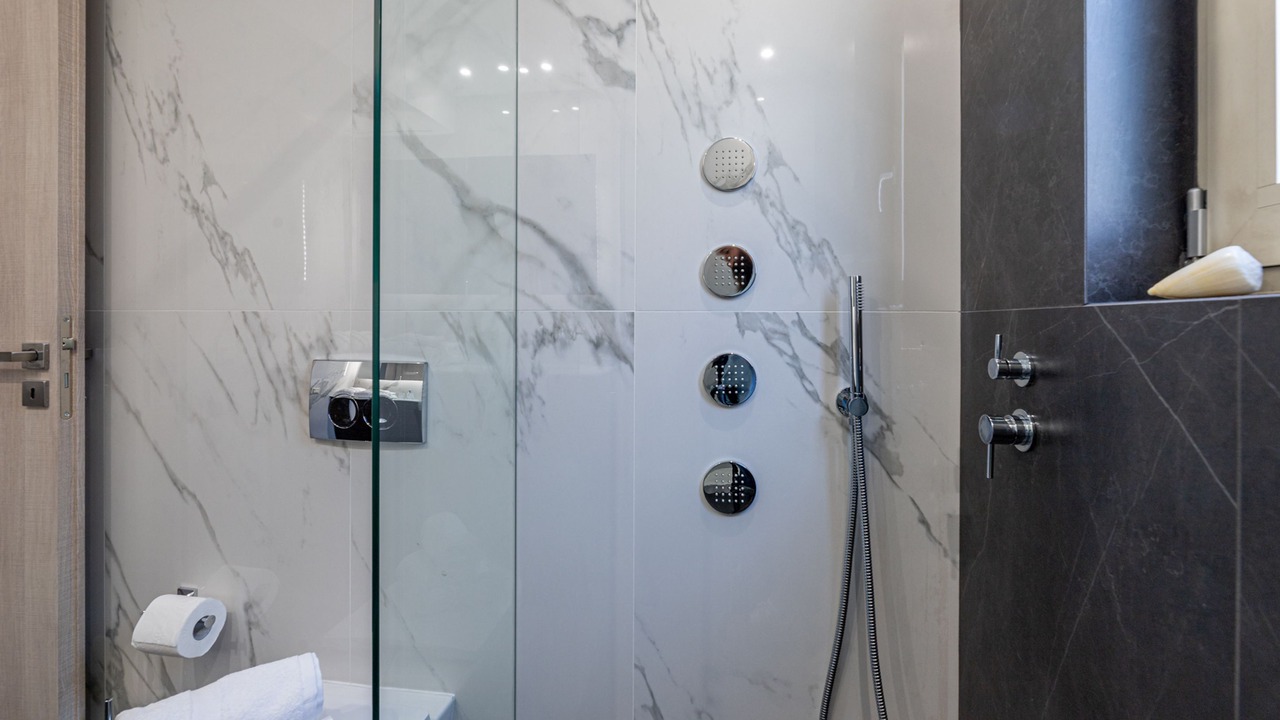 Photo of Bathroom in Papagou-Holargos