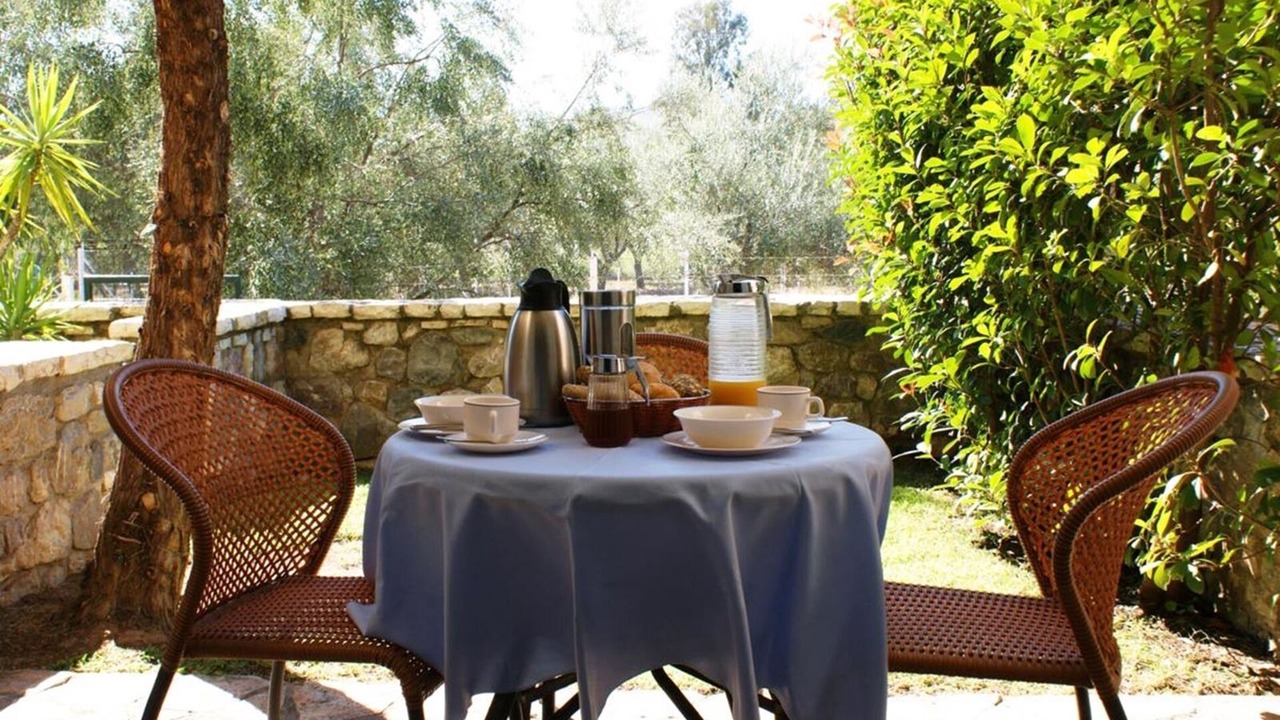 Photo of Outdoor in Longos