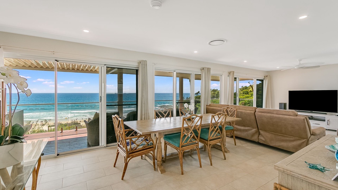Photo of Livingroom in Currumbin