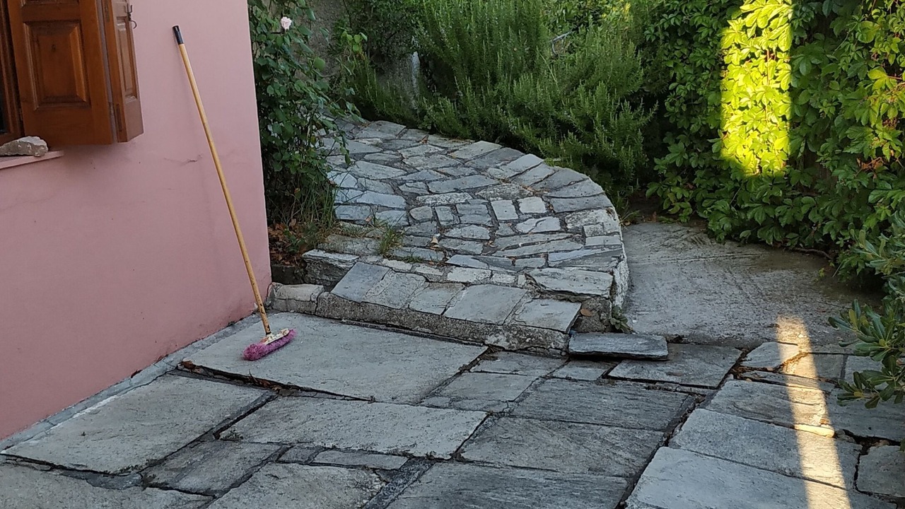 Photo of Outdoor in Milies