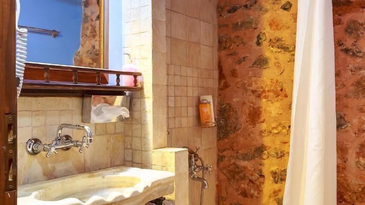 Photo of Bathroom in Anatoli