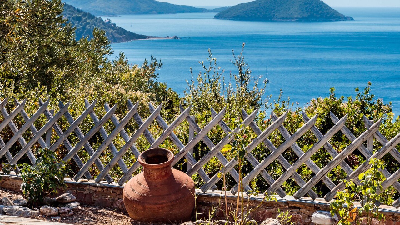 Photo of Outdoor in Glossa