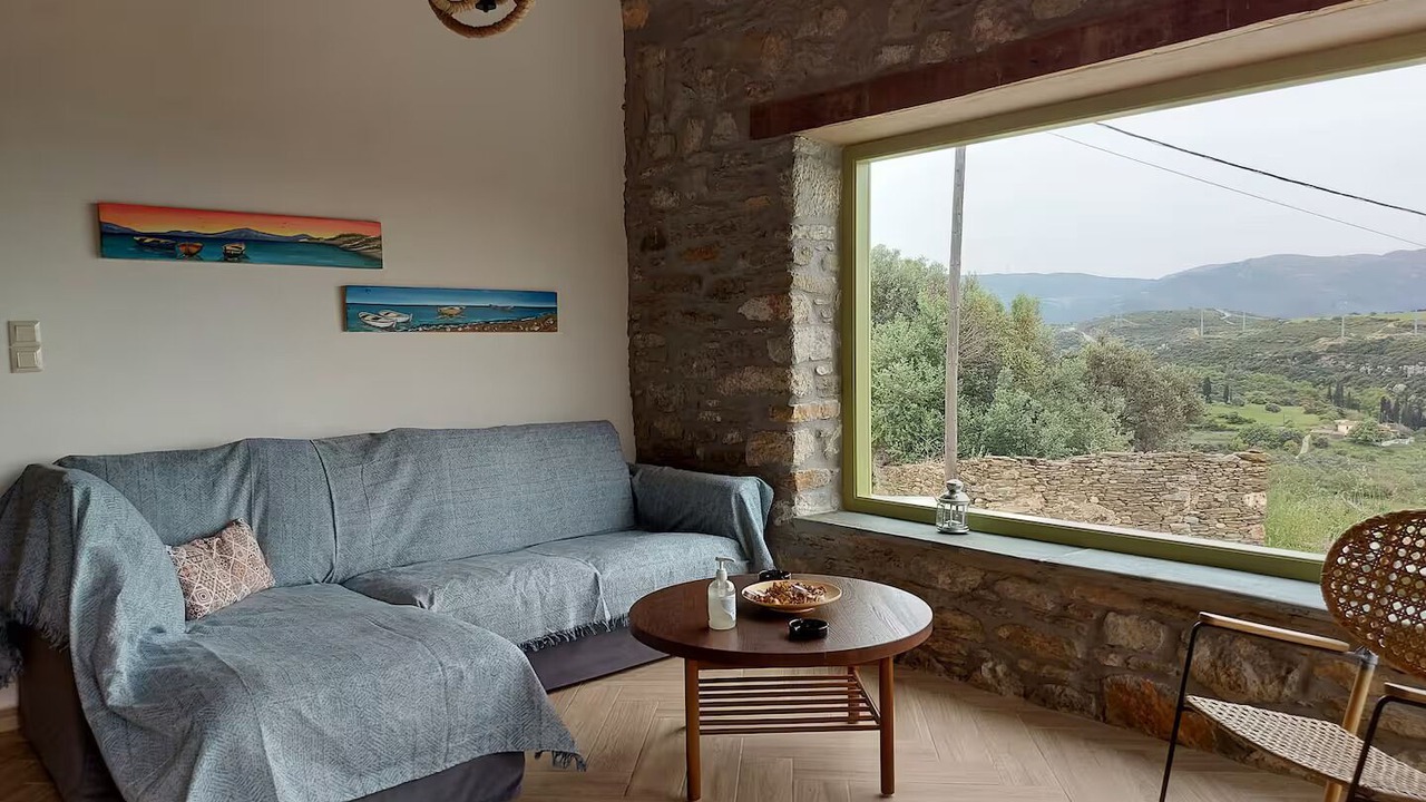 Photo of Livingroom in Nea Styra
