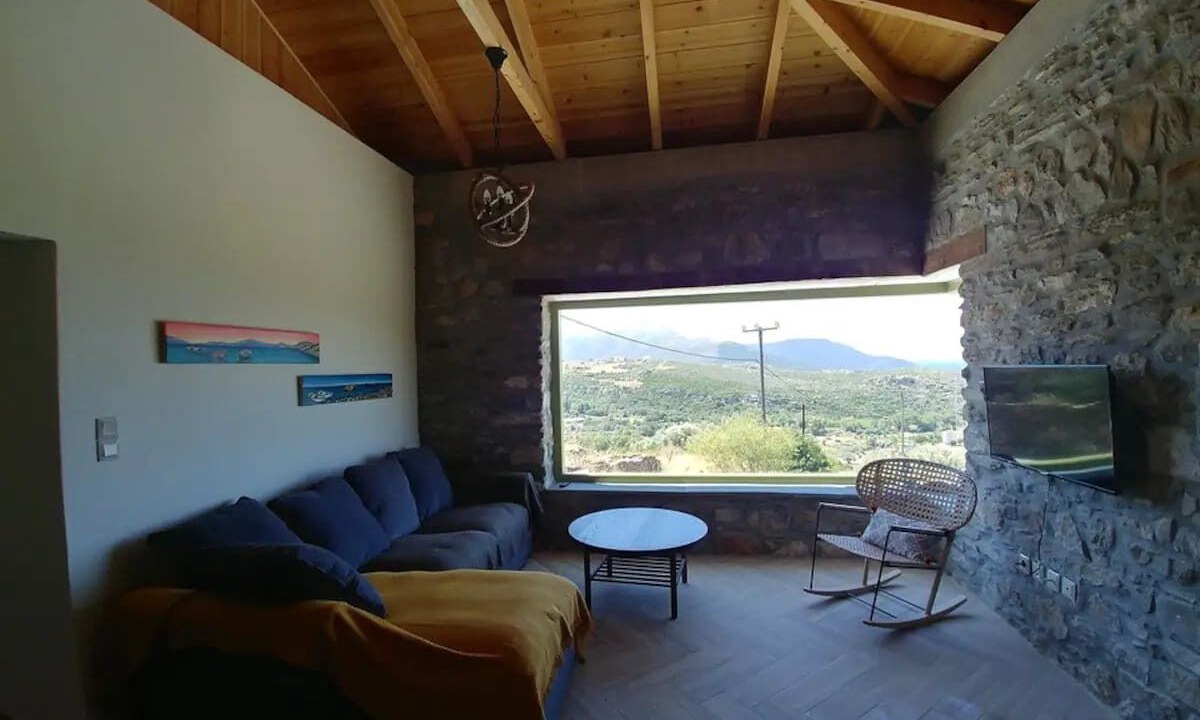 Photo of Livingroom in Nea Styra