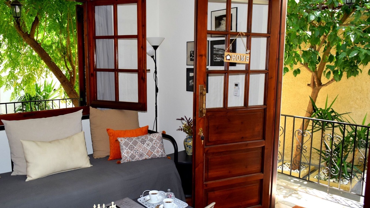 Photo of Bedroom in Volos City Centre