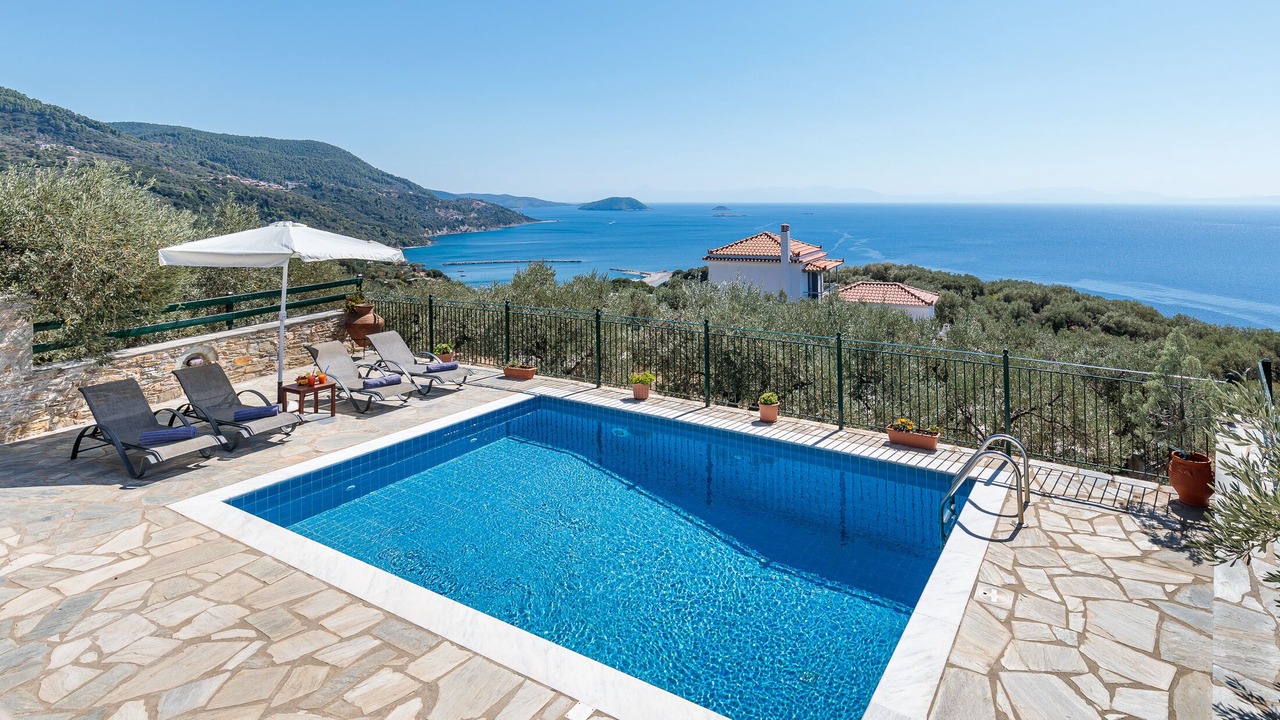 Photo of Outdoor in Glossa