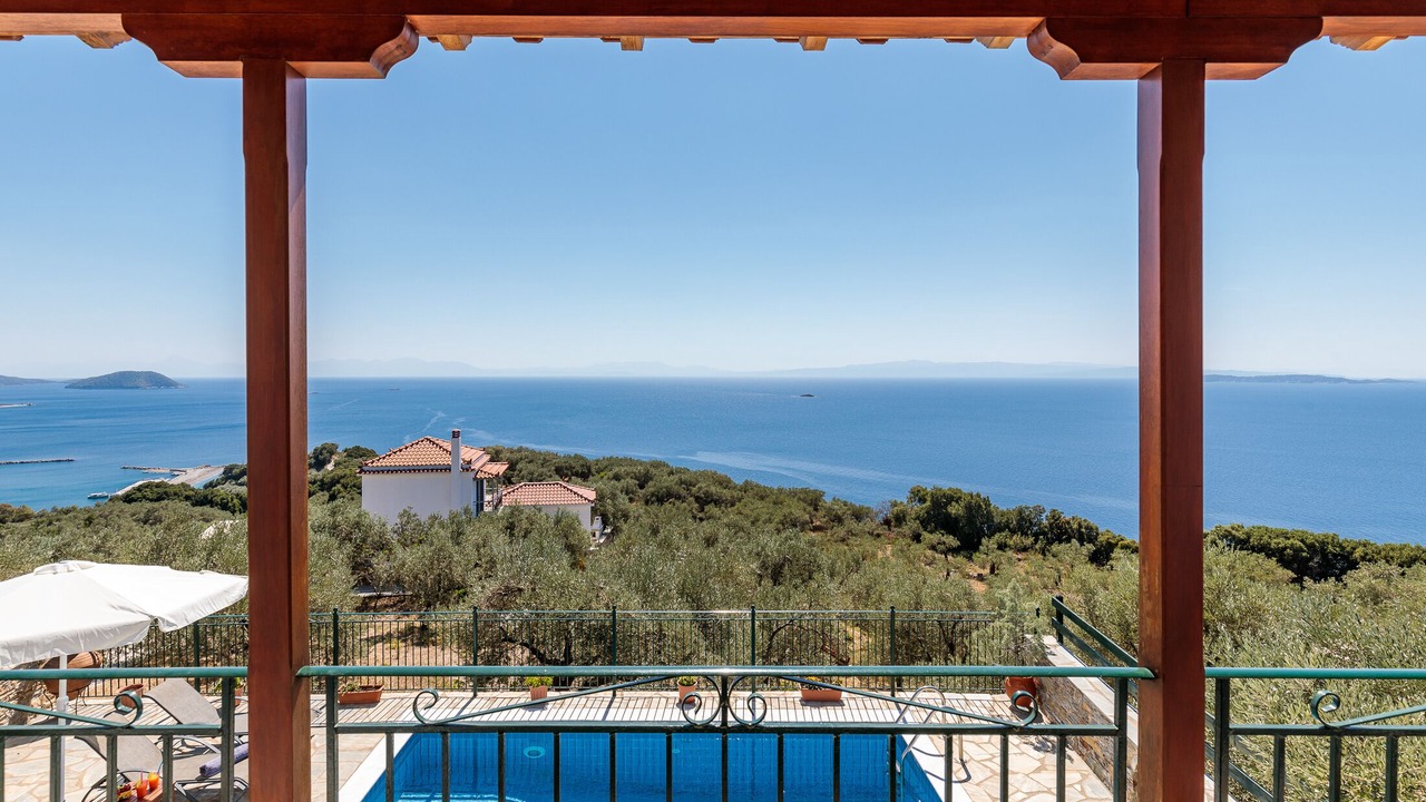 Photo of Outdoor in Glossa