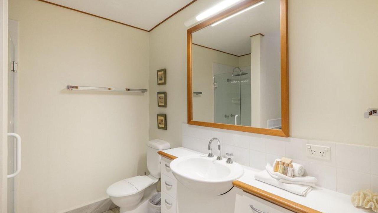 Photo of Bathroom in Point Lookout
