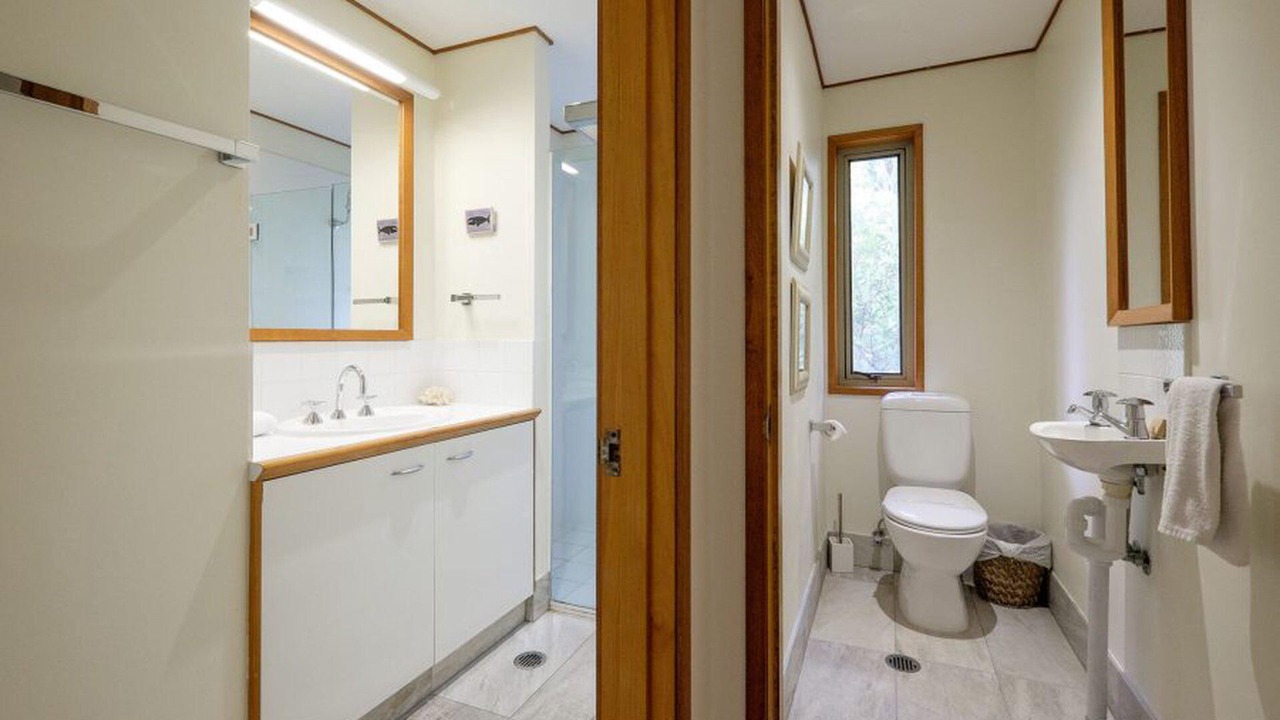 Photo of Bathroom in Point Lookout