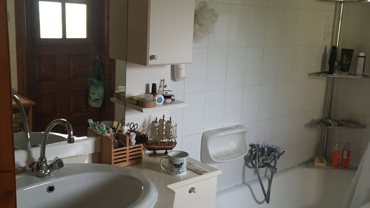 Photo of Bathroom in Aigio