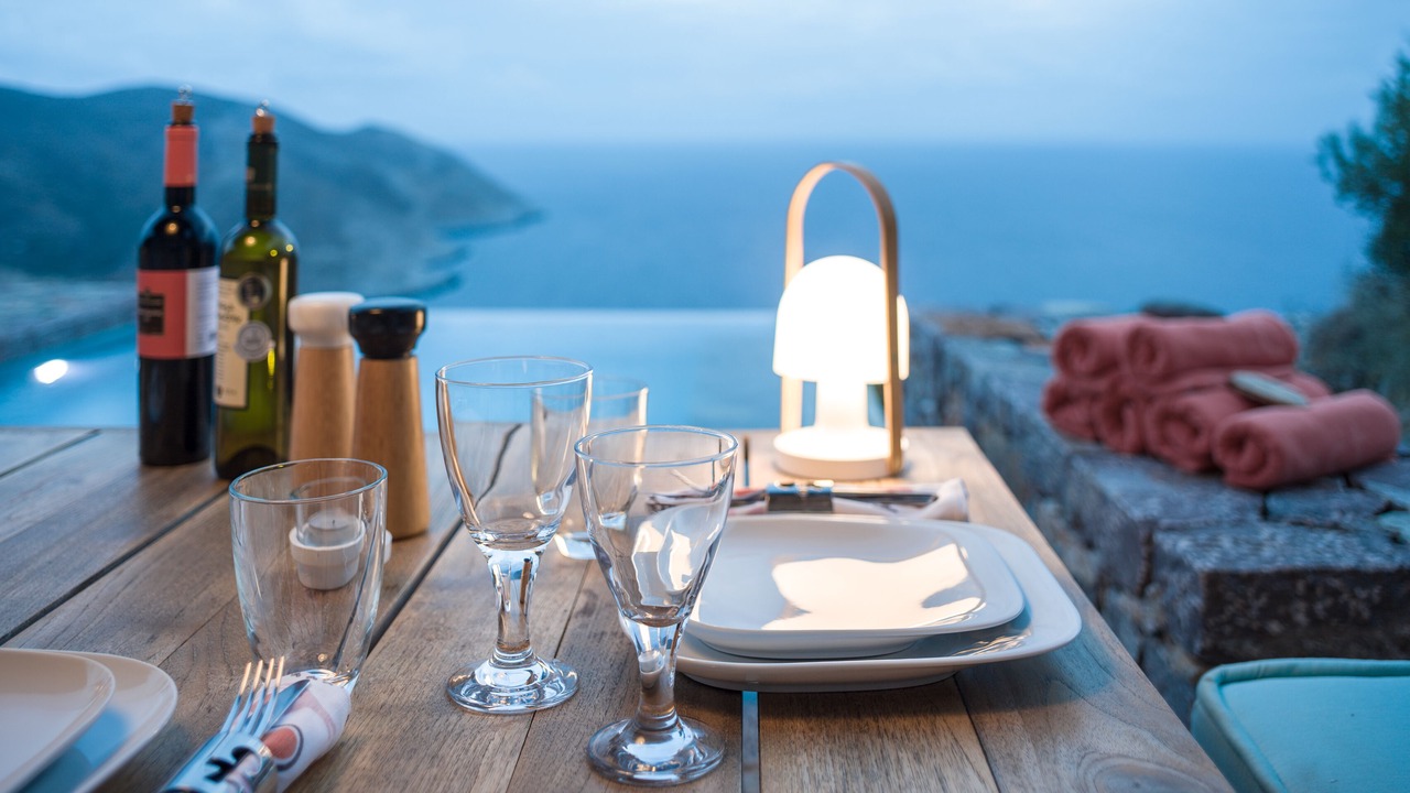 Photo of Outdoor in Omales