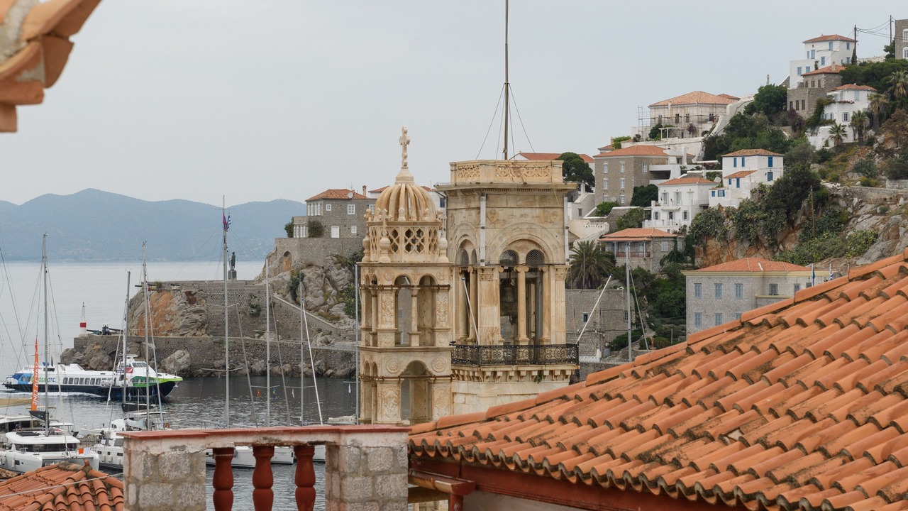 Photo of Others in Hydra