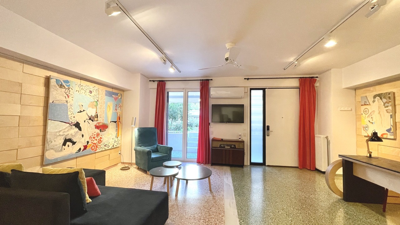 Photo of Livingroom in Vouliagmeni
