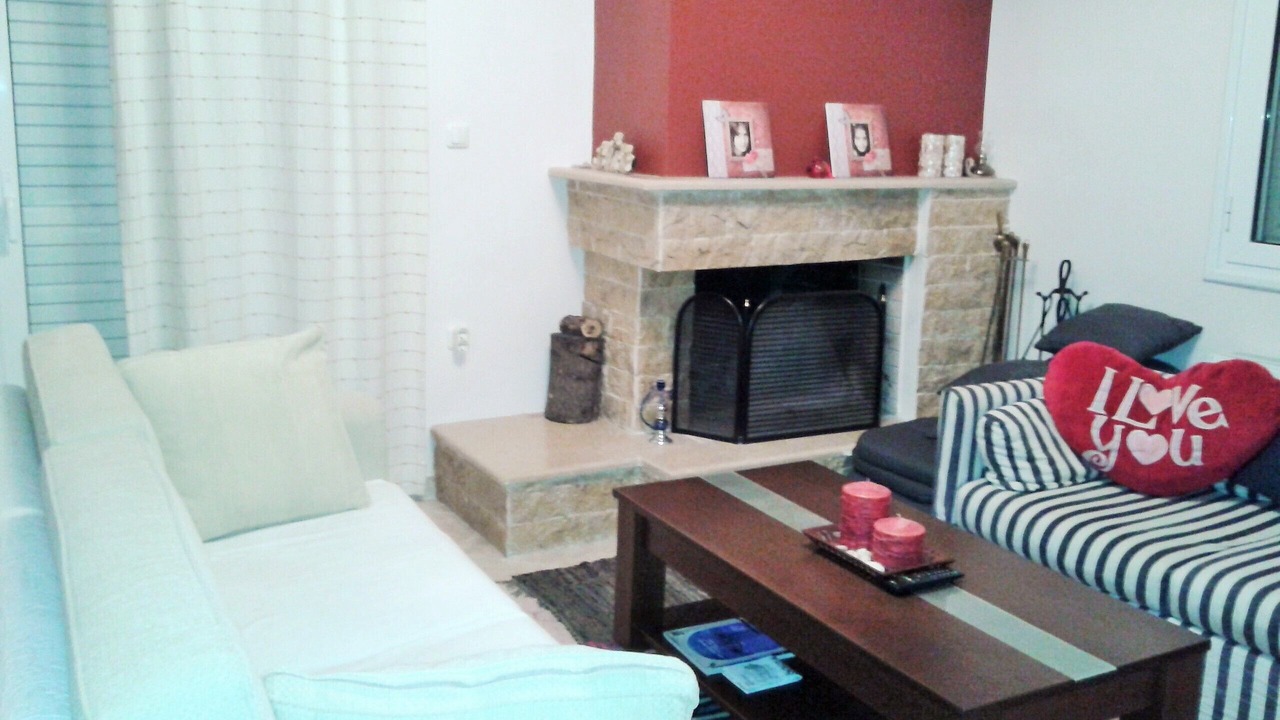 Photo of Livingroom in Kropia