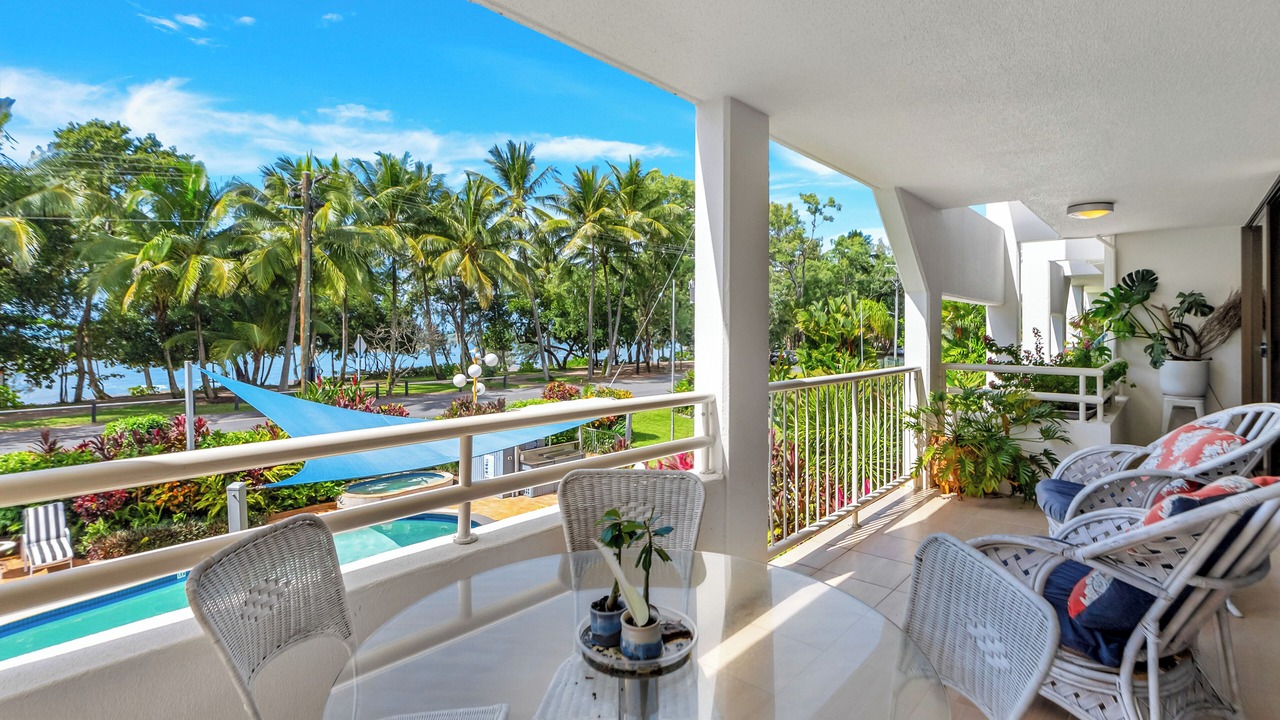 Photo of Patio Balcony in Clifton Beach