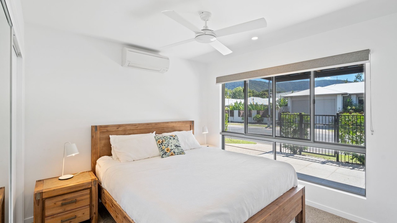 Photo of Bedroom in Clifton Beach
