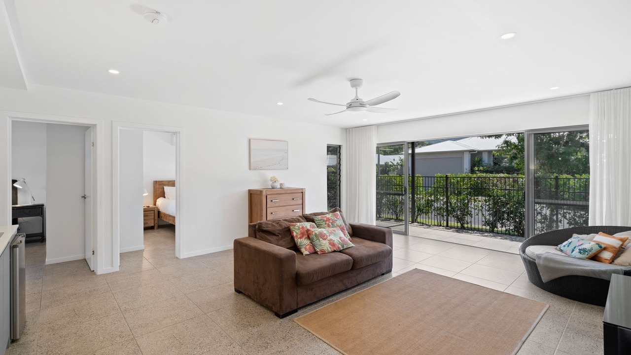 Photo of Livingroom in Clifton Beach