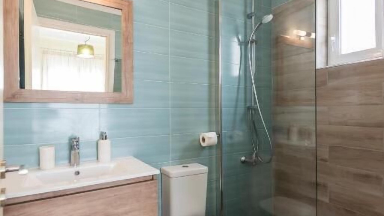 Photo of Bathroom in Foinikounta